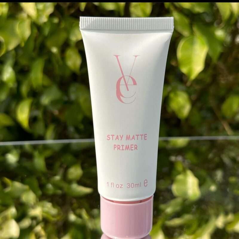 Vee beauty stay matte primer