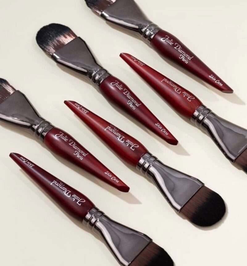 Julie diamond paris skin care brush/foundation brush