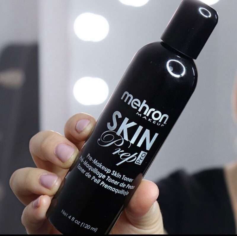 Mehron mattifying primer