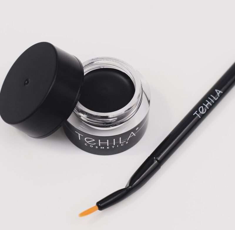 Tehilla gel eye liner